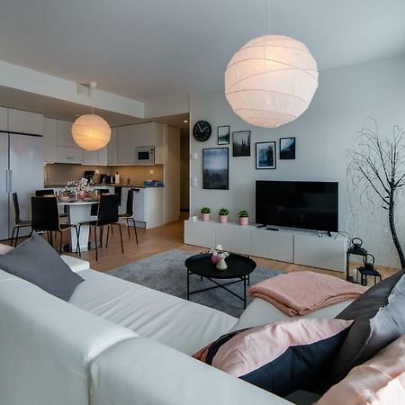New & Luxurious Apartment Superior By Arctic Homes โรวานิเอมิ ภายนอก รูปภาพ